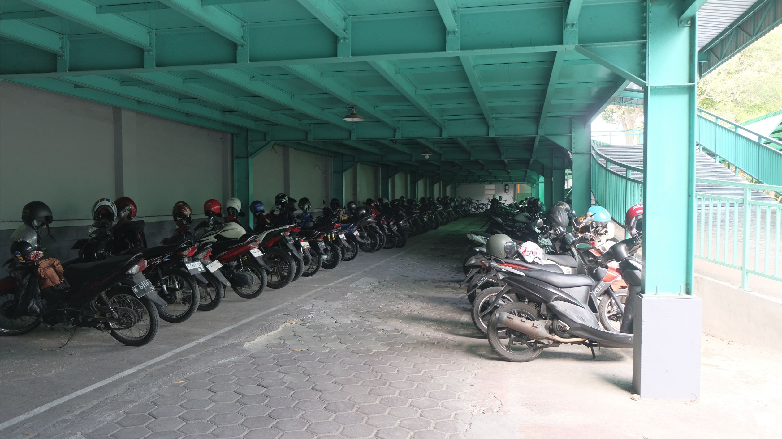 Fasilitas Pendukung 16